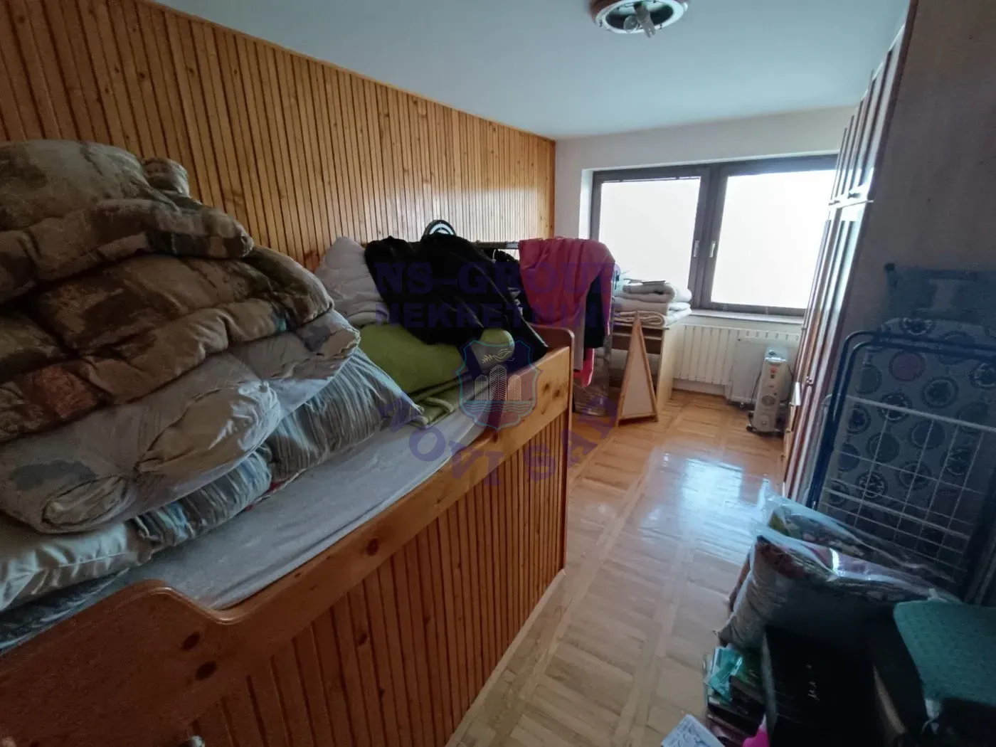kuca na prodaju Kać 584m2 548869