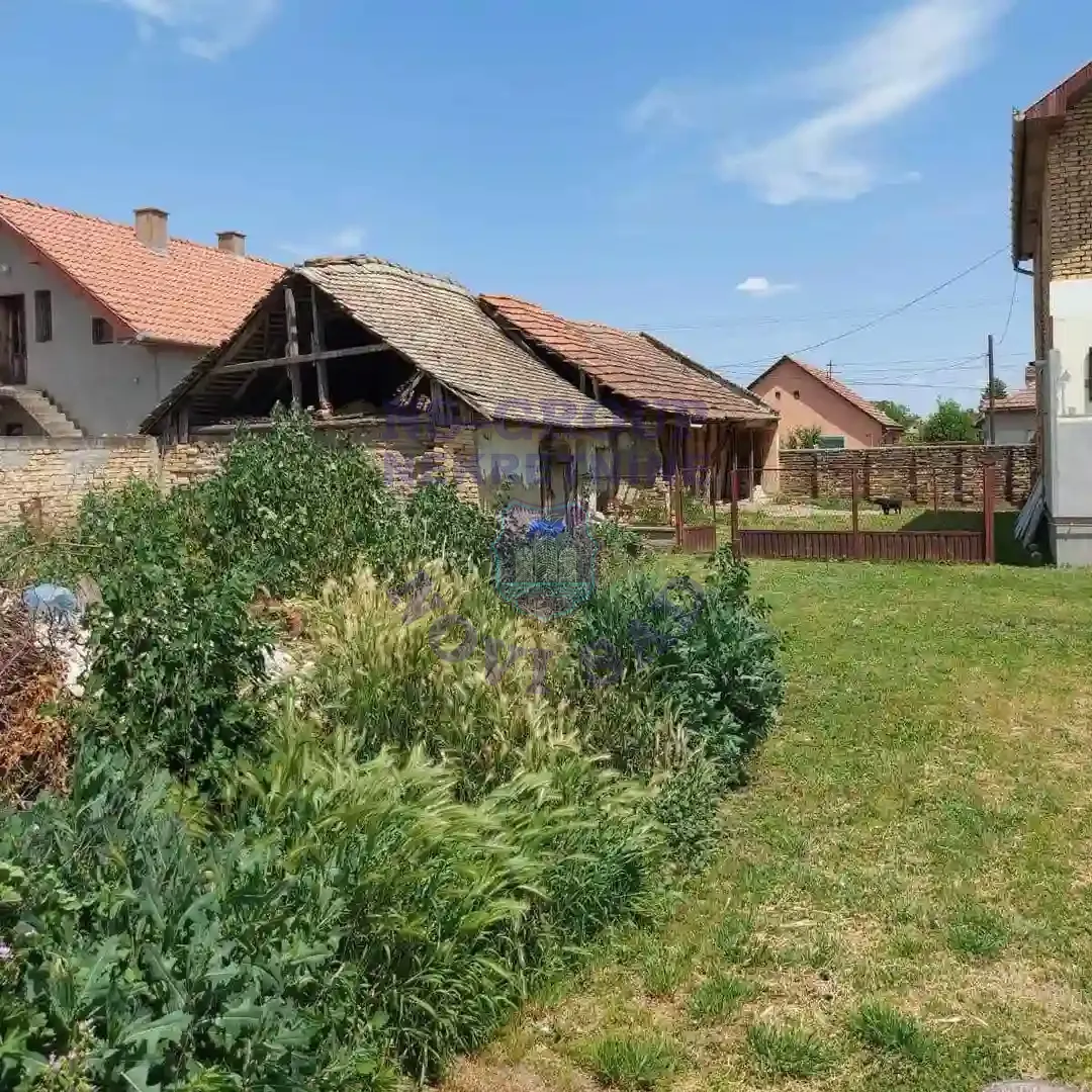 kuca na prodaju Čurug, 71m2 549055