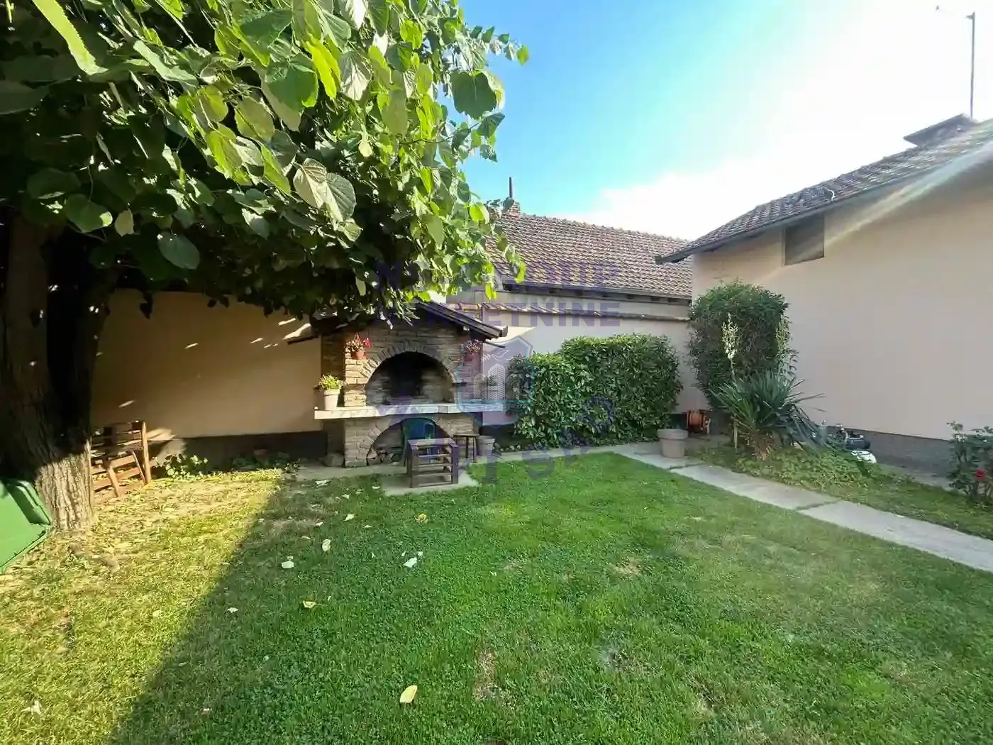 kuca na prodaju Novi Sad 259m2 549118