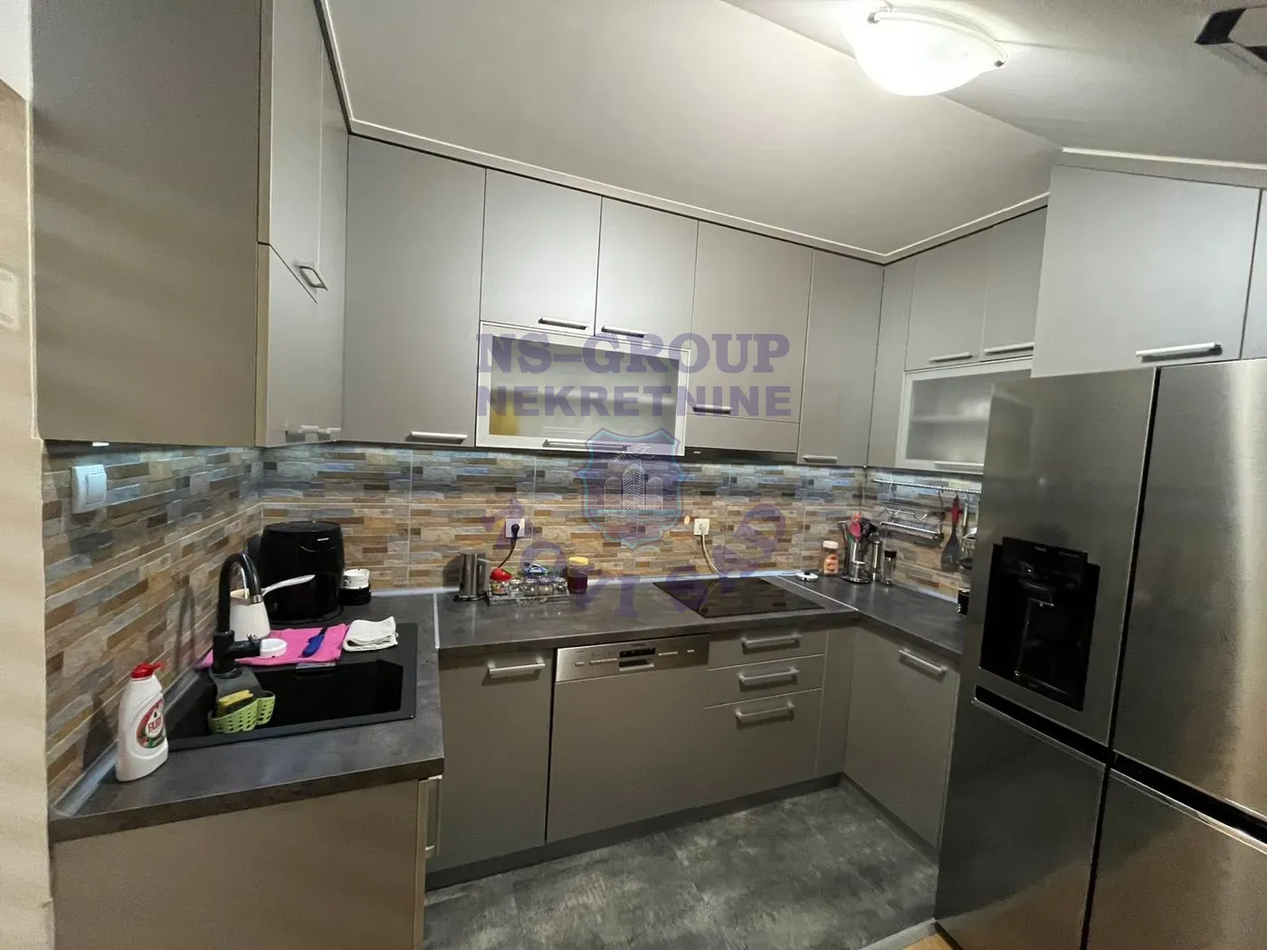 stan na prodaju Novi Sad 78m2 549235