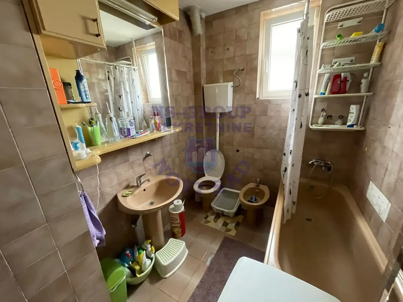 kuca na prodaju Sremska Kamenica 223m2 549313