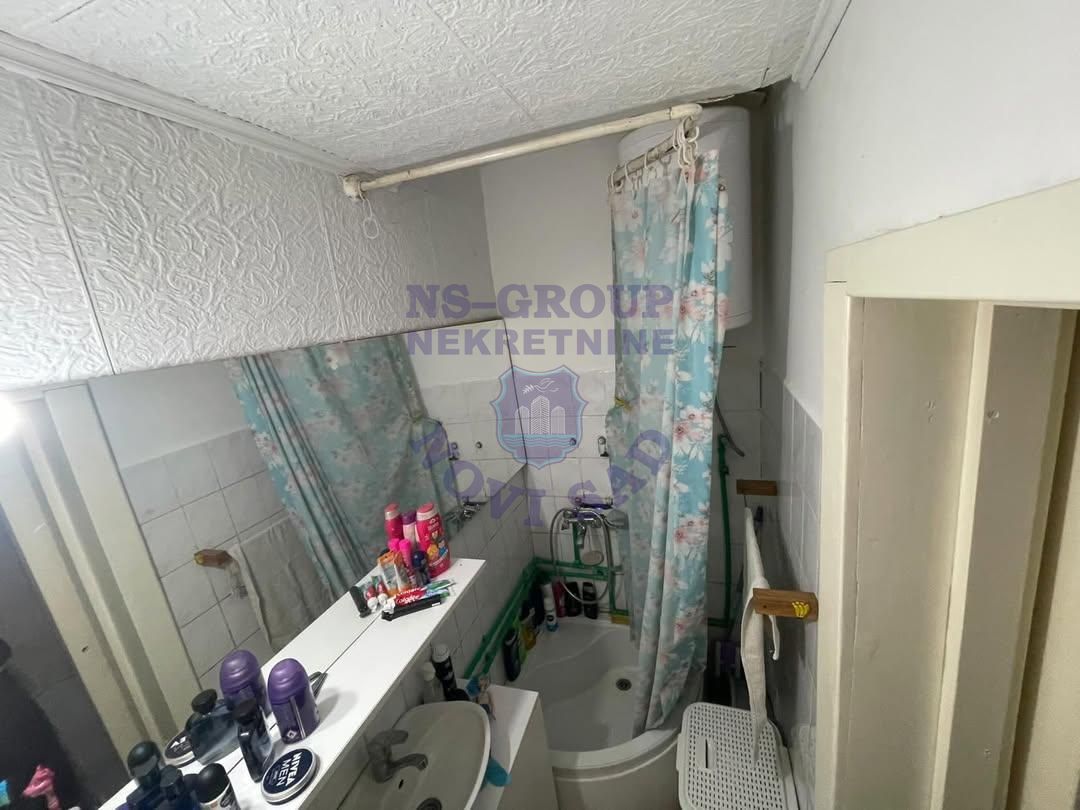 kuca na prodaju Ledinci 42m2 549133