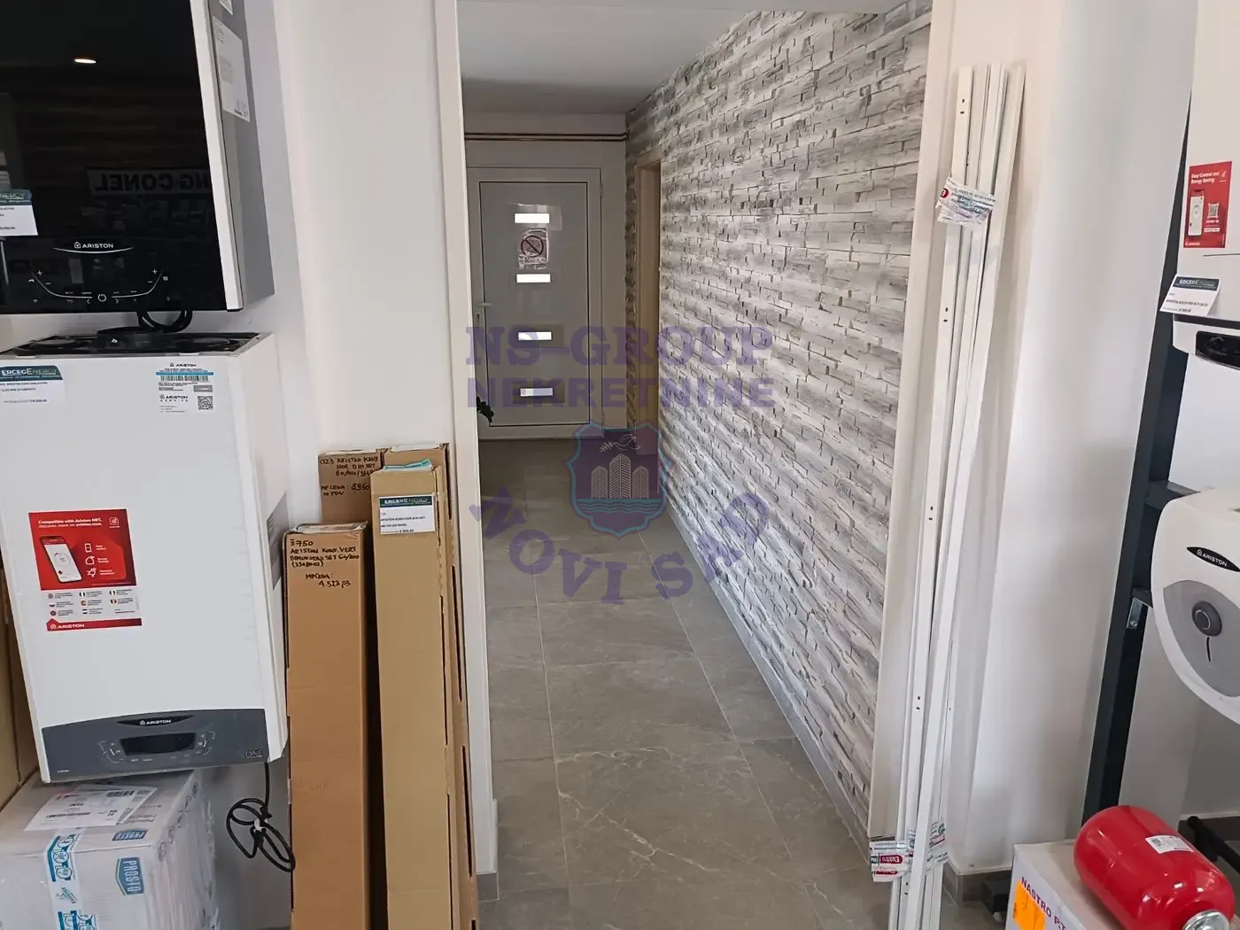 lokal za izdavanje Novi Sad 100m2 13835