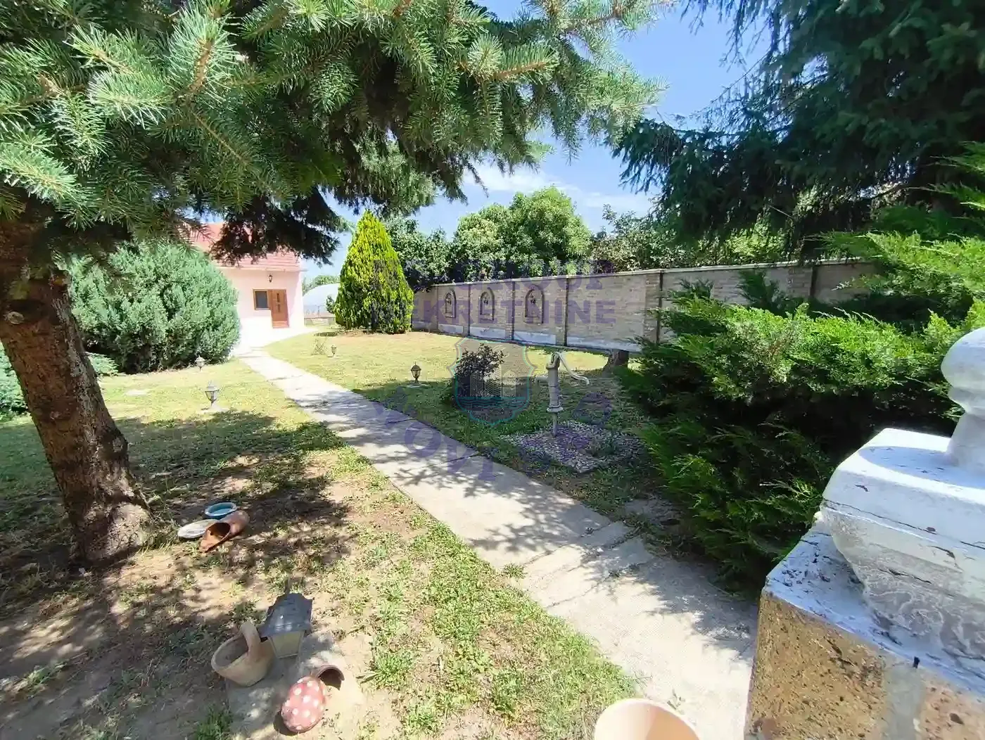 kuca na prodaju Žabalj 145m2 550188