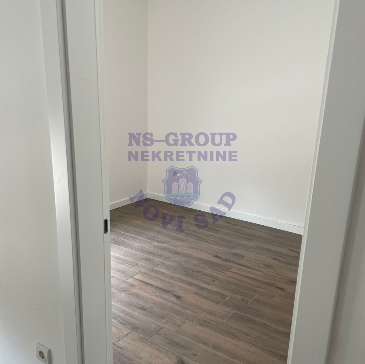 stan na prodaju Vrdnik 40m2 546944