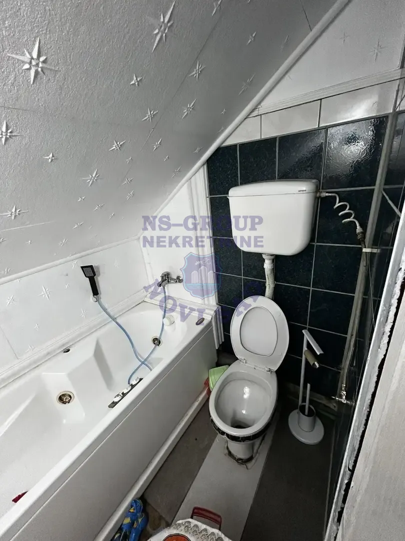 kuca na prodaju Ledinci 40m2 550286