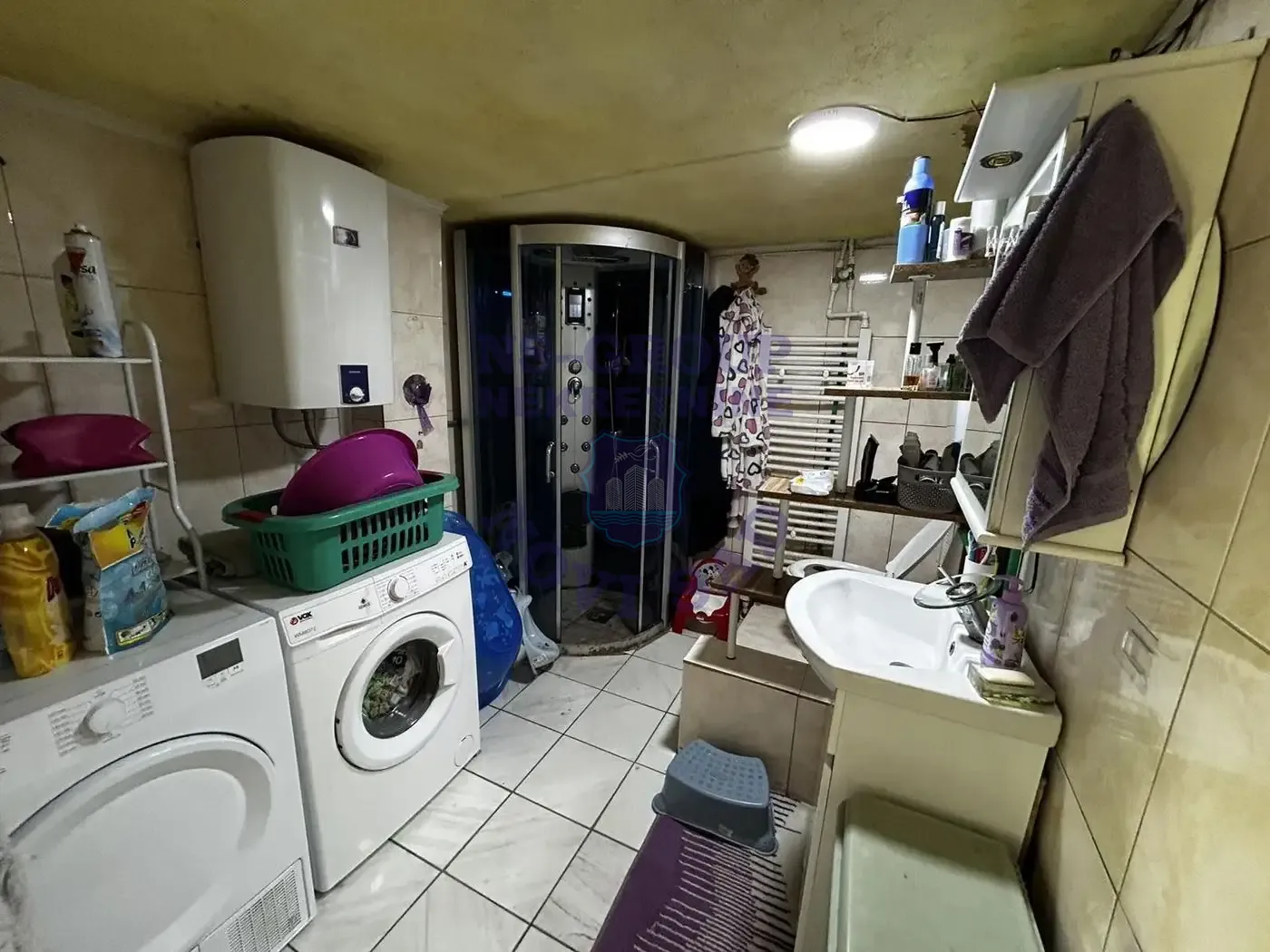 kuca na prodaju Ledinci 40m2 550286