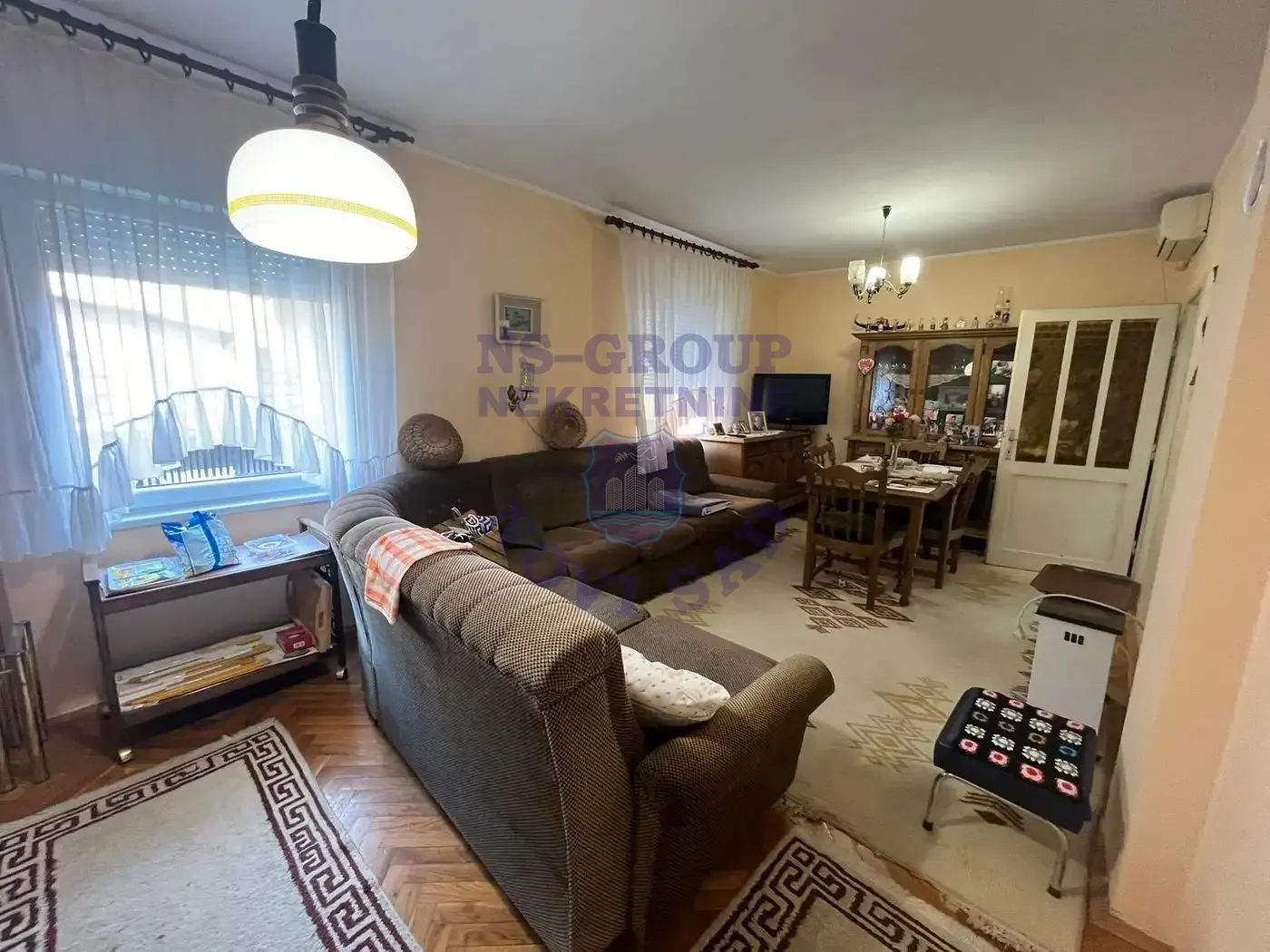 kuca na prodaju Sremski Karlovci 180m2 550648