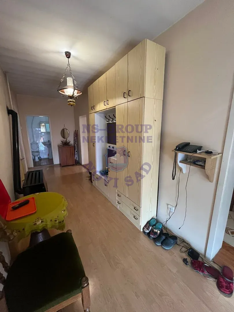 kuca na prodaju Sremski Karlovci 180m2 550648