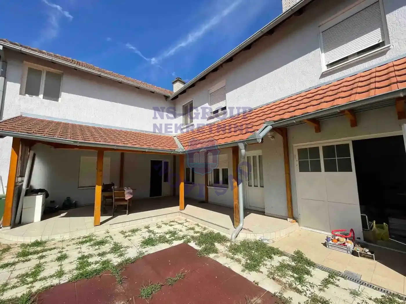 kuca na prodaju Sremski Karlovci 356m2 550663