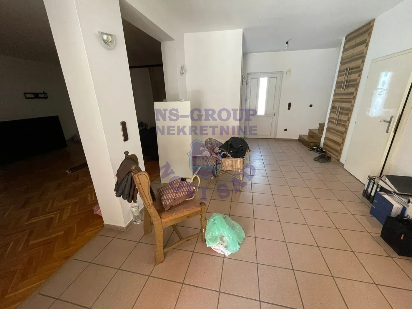 kuca na prodaju Sremski Karlovci 356m2 550663