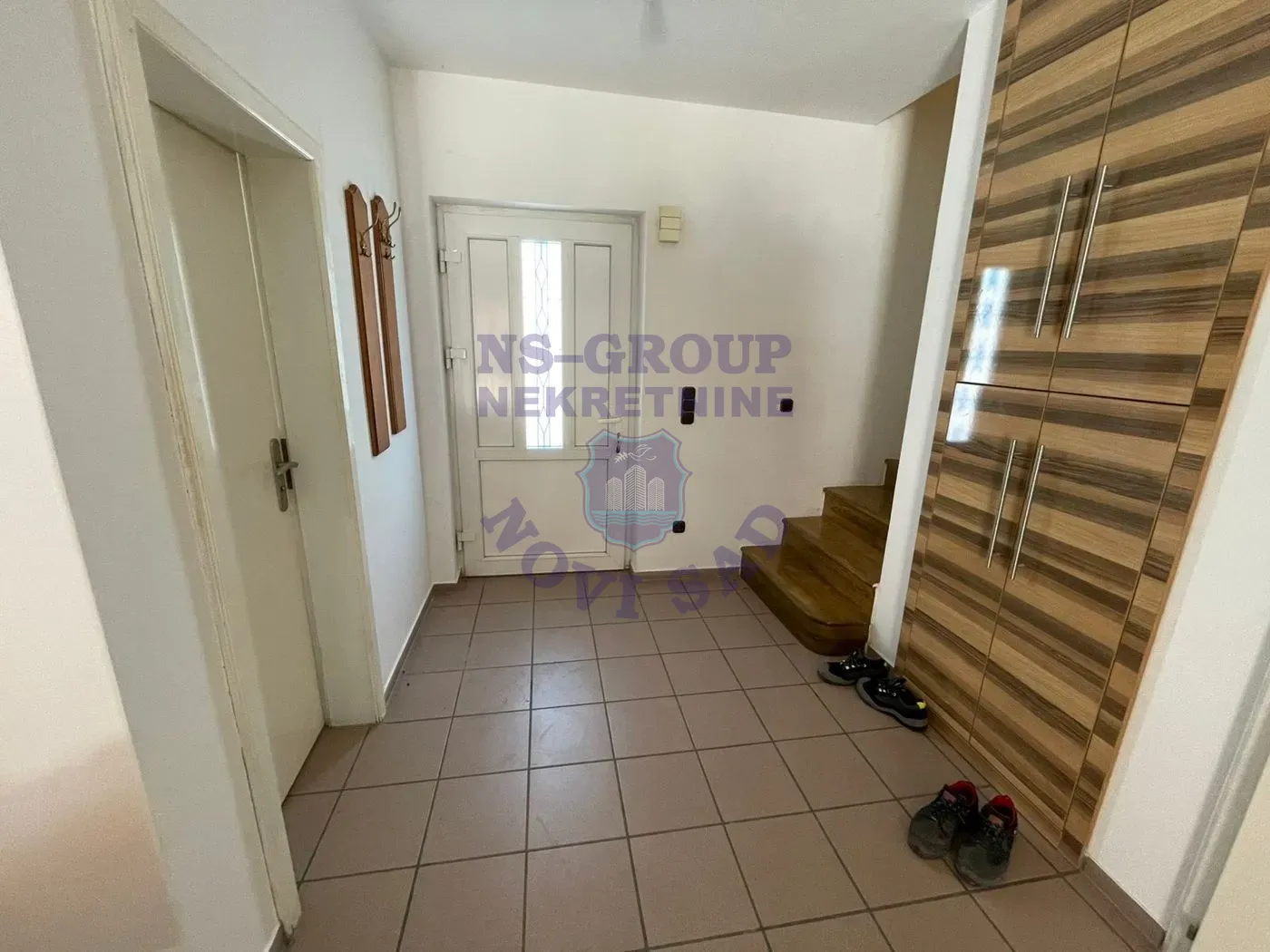 kuca na prodaju Sremski Karlovci 356m2 550663