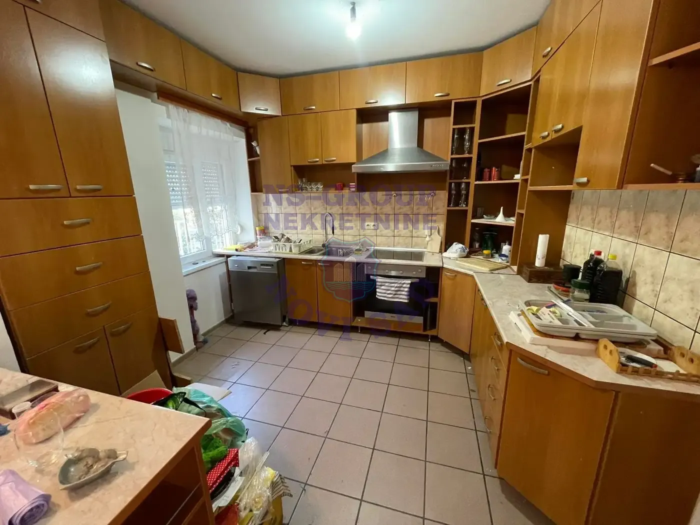 kuca na prodaju Sremski Karlovci 356m2 550663