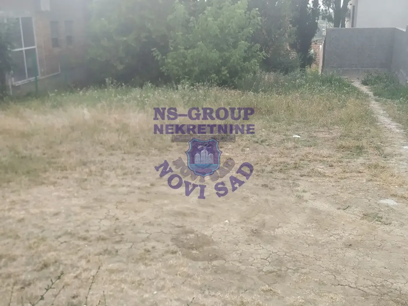 plac na prodaju Sremska Kamenica 750m2 550864