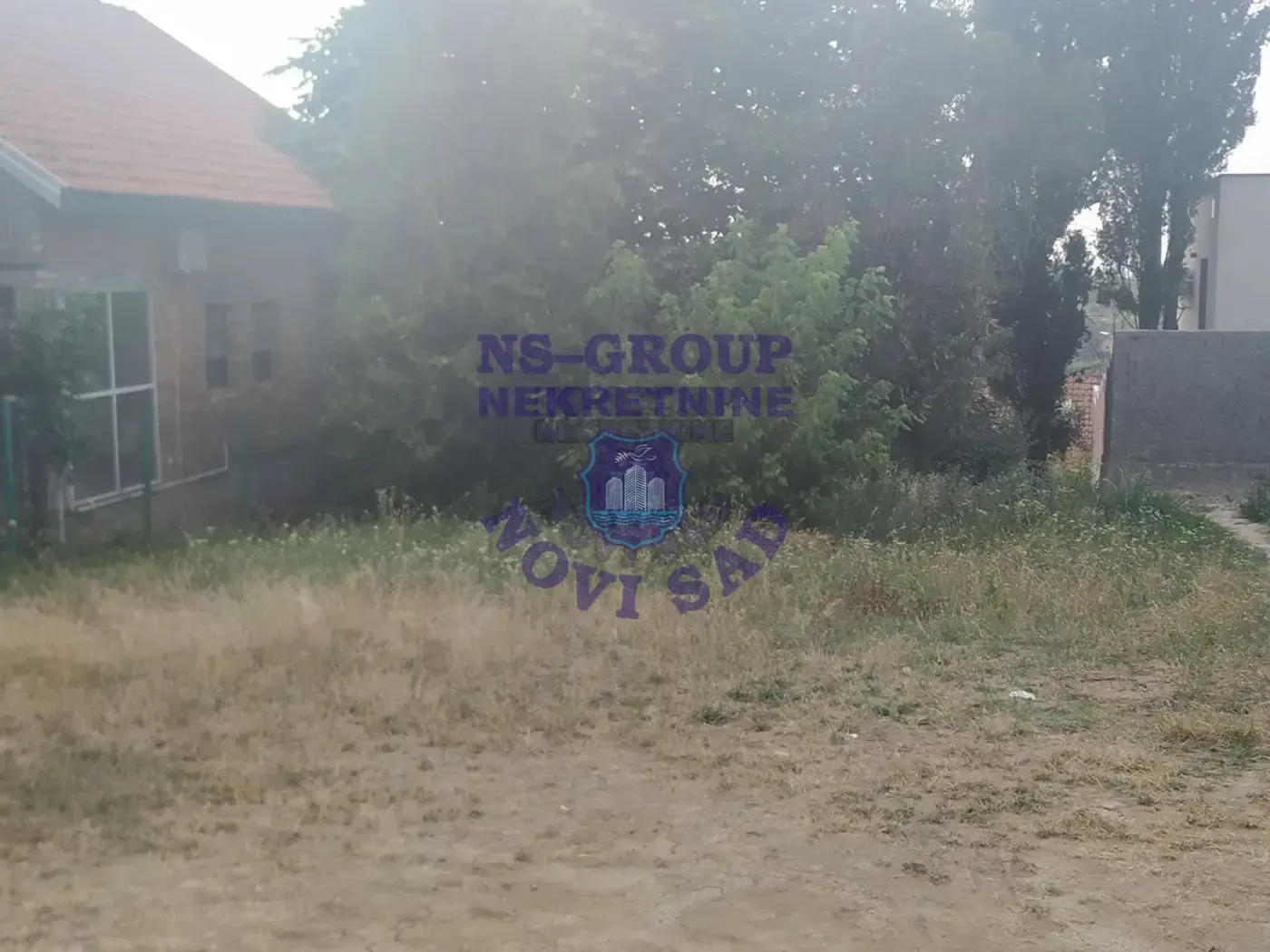plac na prodaju Sremska Kamenica 750m2 550864