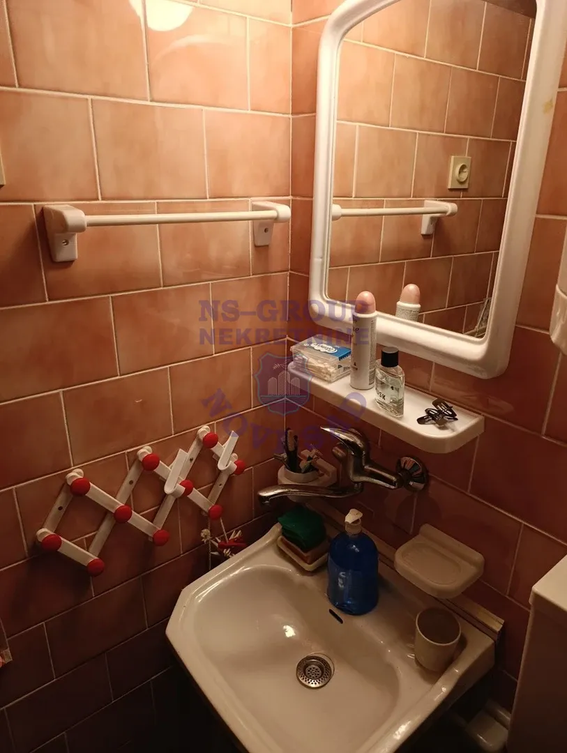 kuca na prodaju Sremski Karlovci 56m2 550779