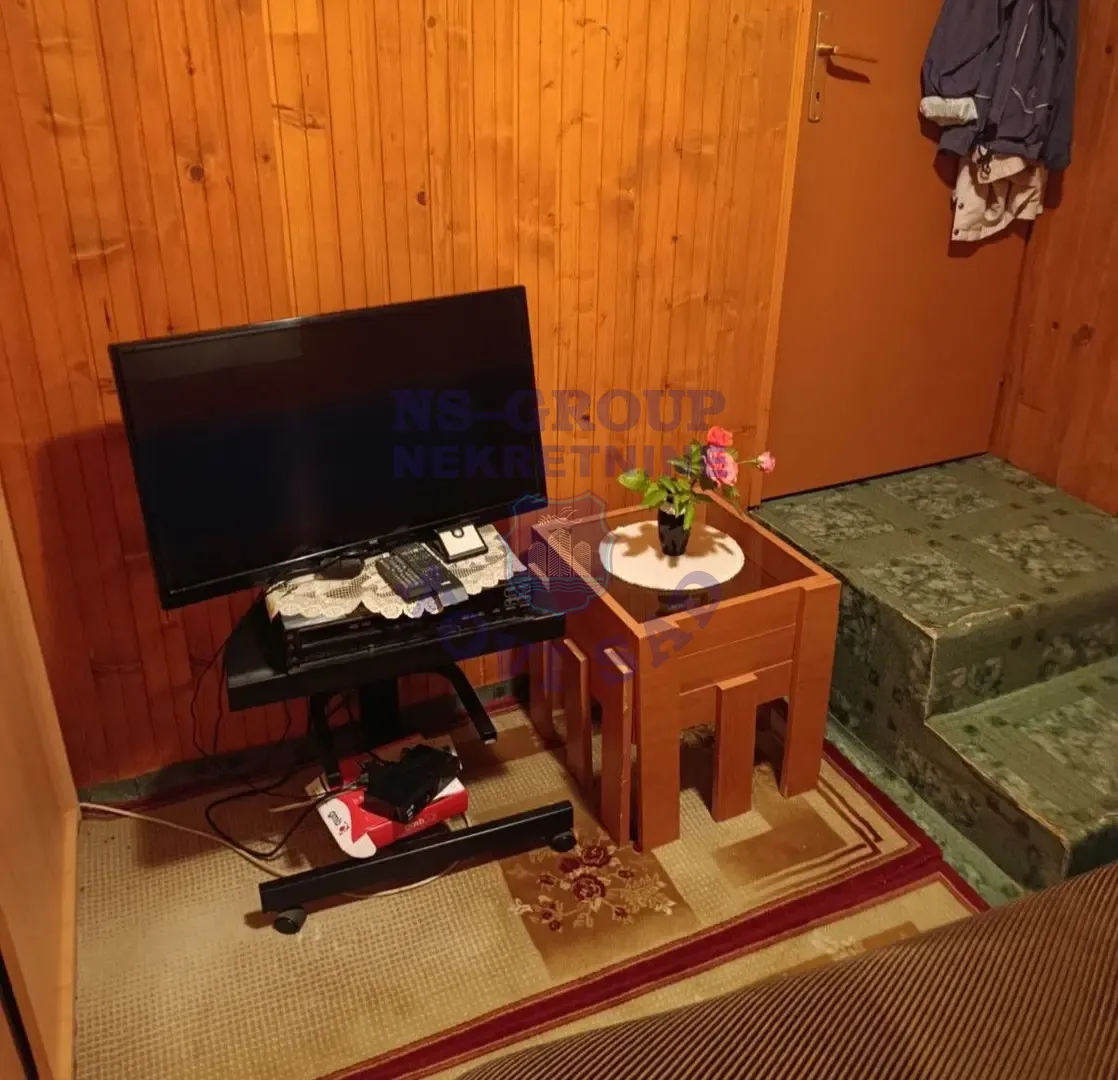 kuca na prodaju Sremski Karlovci 56m2 550779