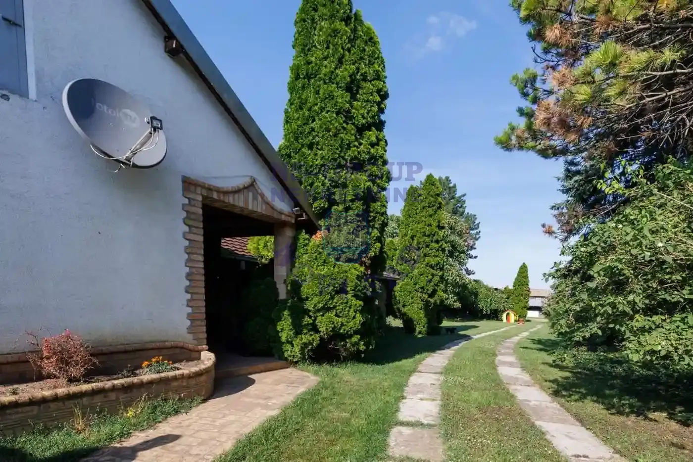 kuca na prodaju Čenej 54m2 550928