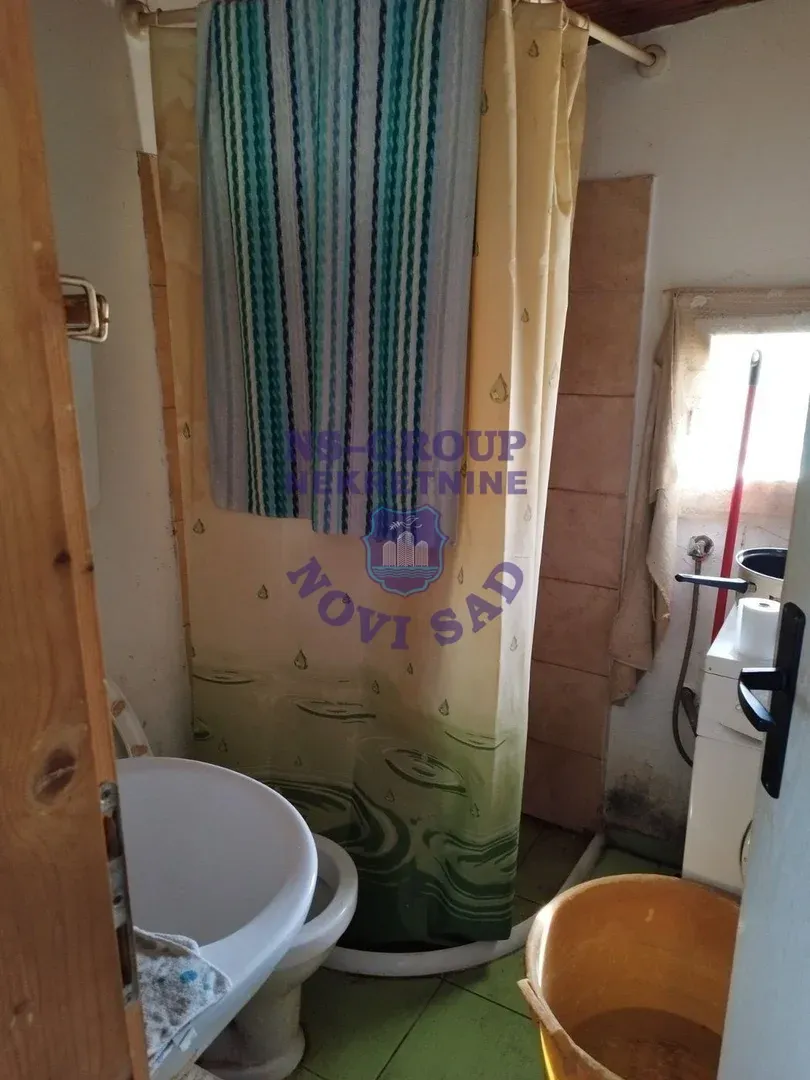 kuca na prodaju Sremska Kamenica 32m2 551042