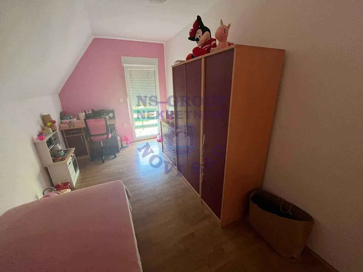 kuca na prodaju Ledinci 195m2 551329
