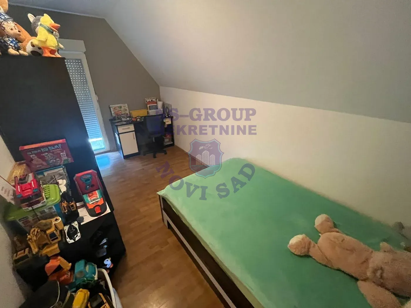 kuca na prodaju Ledinci 195m2 551329
