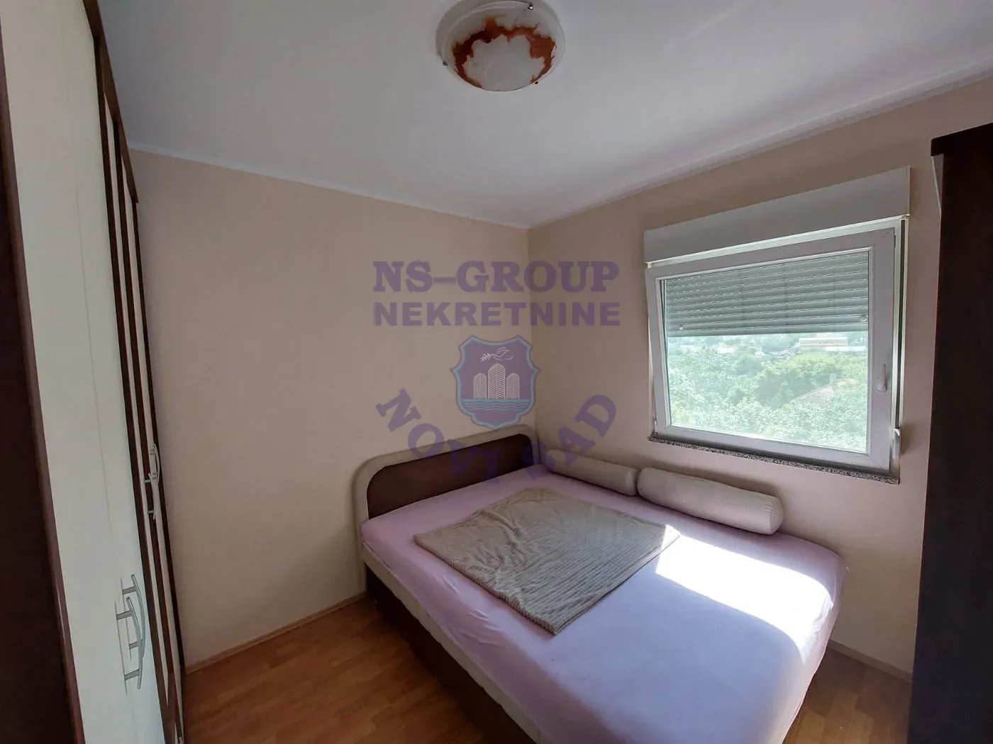 kuca na prodaju Ledinci 195m2 551329