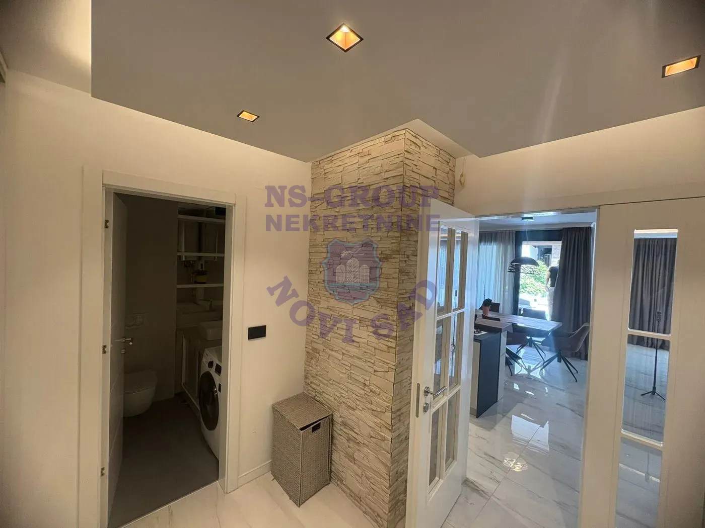 stan na prodaju Novi Sad 130m2 551483