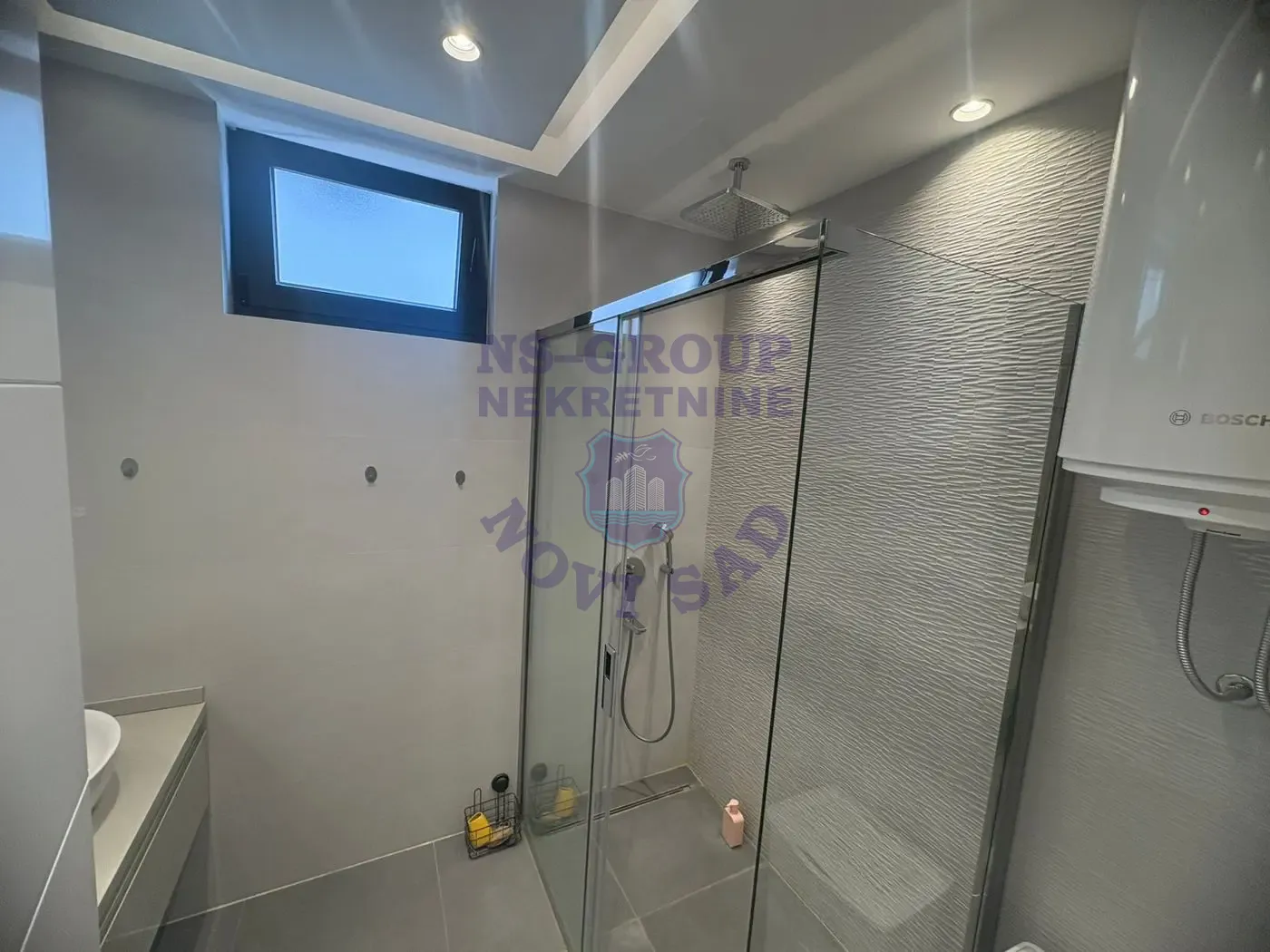 stan na prodaju Novi Sad 130m2 551483