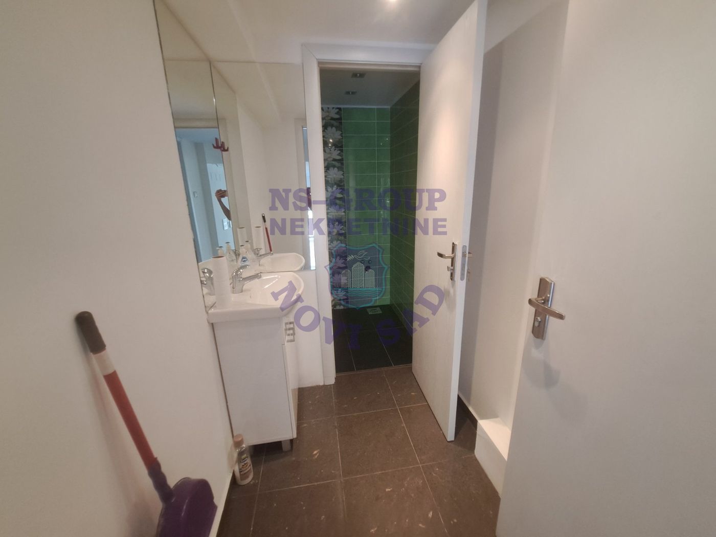 lokal na prodaju Novi Sad 102m2 551734