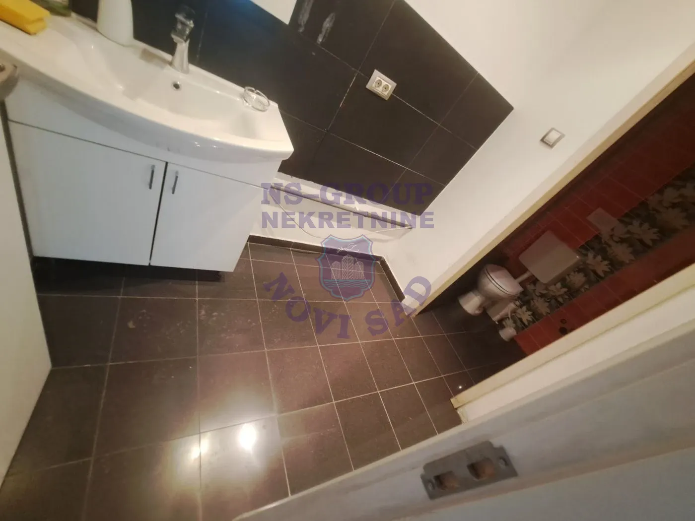 lokal na prodaju Novi Sad 102m2 551734