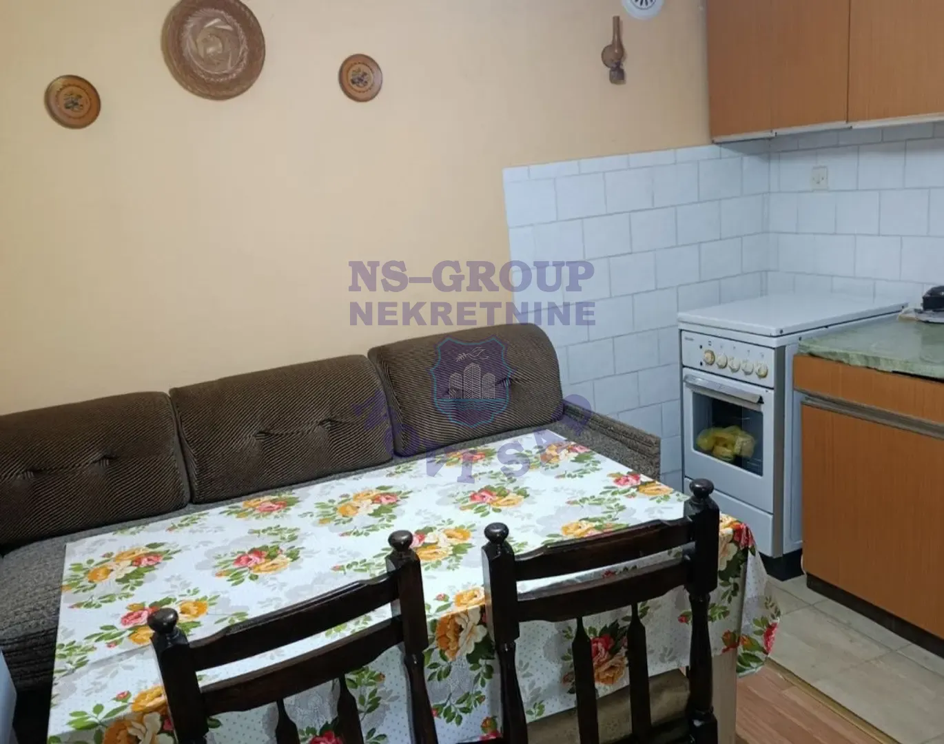 kuca na prodaju Sremski Karlovci 56m2 550779