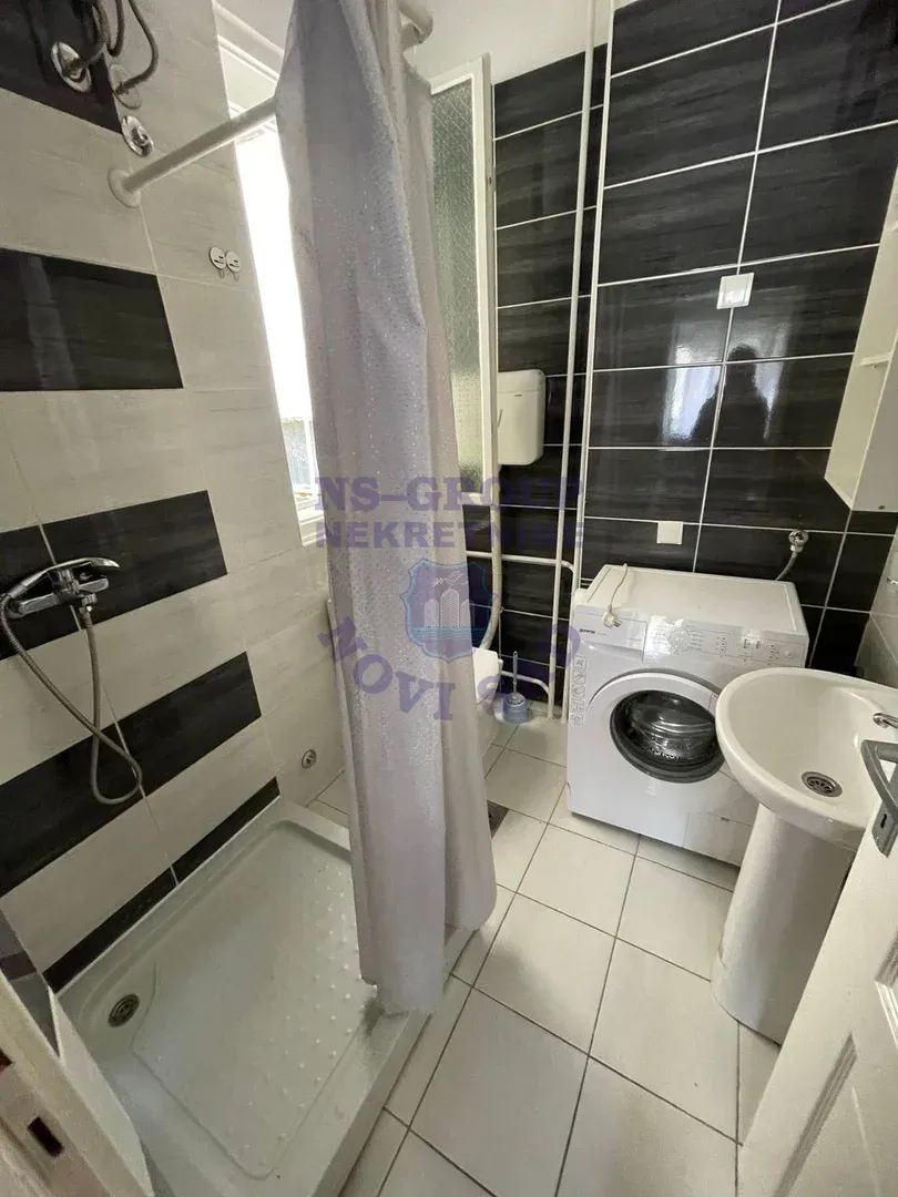 stan na prodaju Novi Sad 25m2 552116