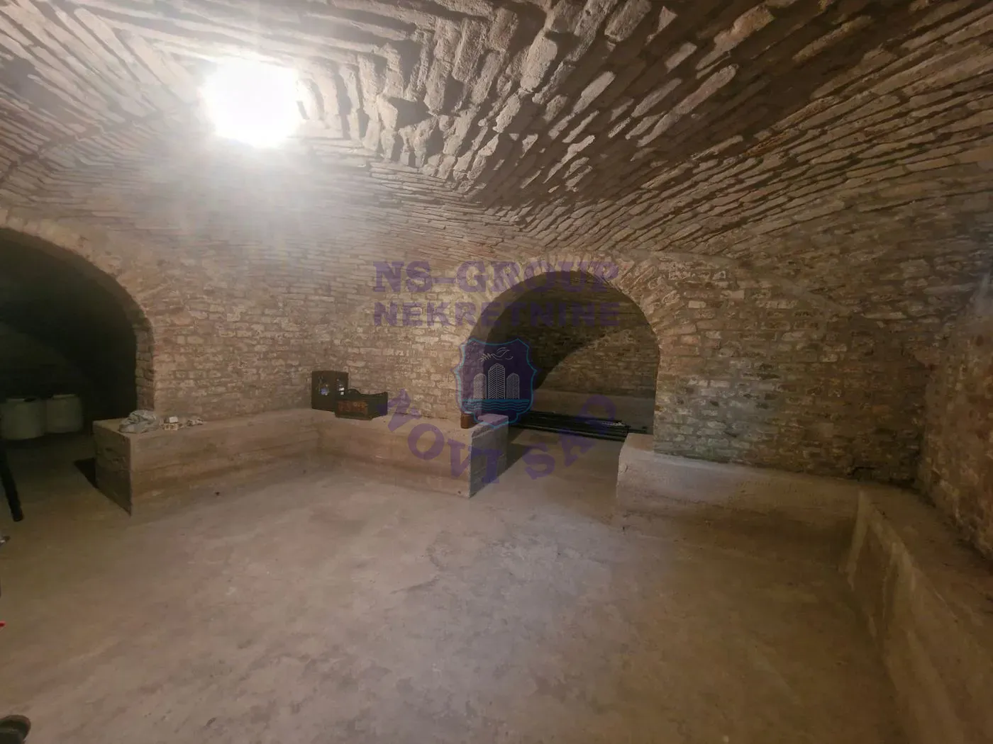 stan na prodaju Petrovaradin 80m2 552119