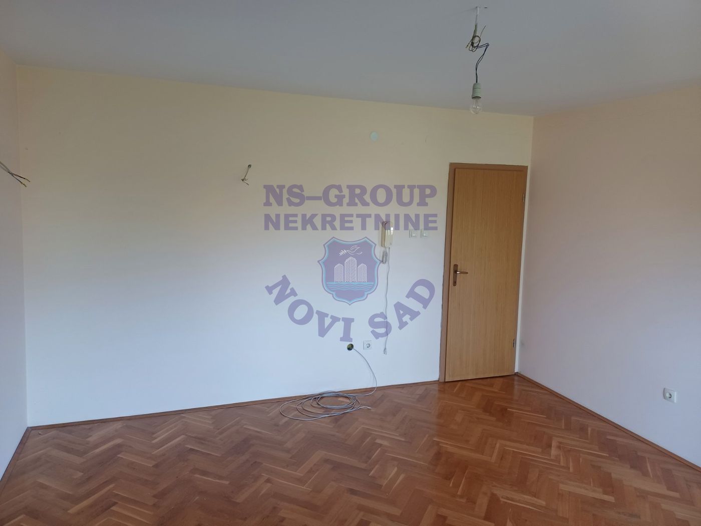 stan za izdavanje Sremska Kamenica 87m2 14165