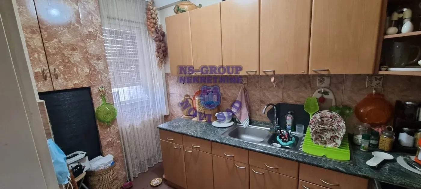 stan na prodaju Novi Sad 81m2 552291