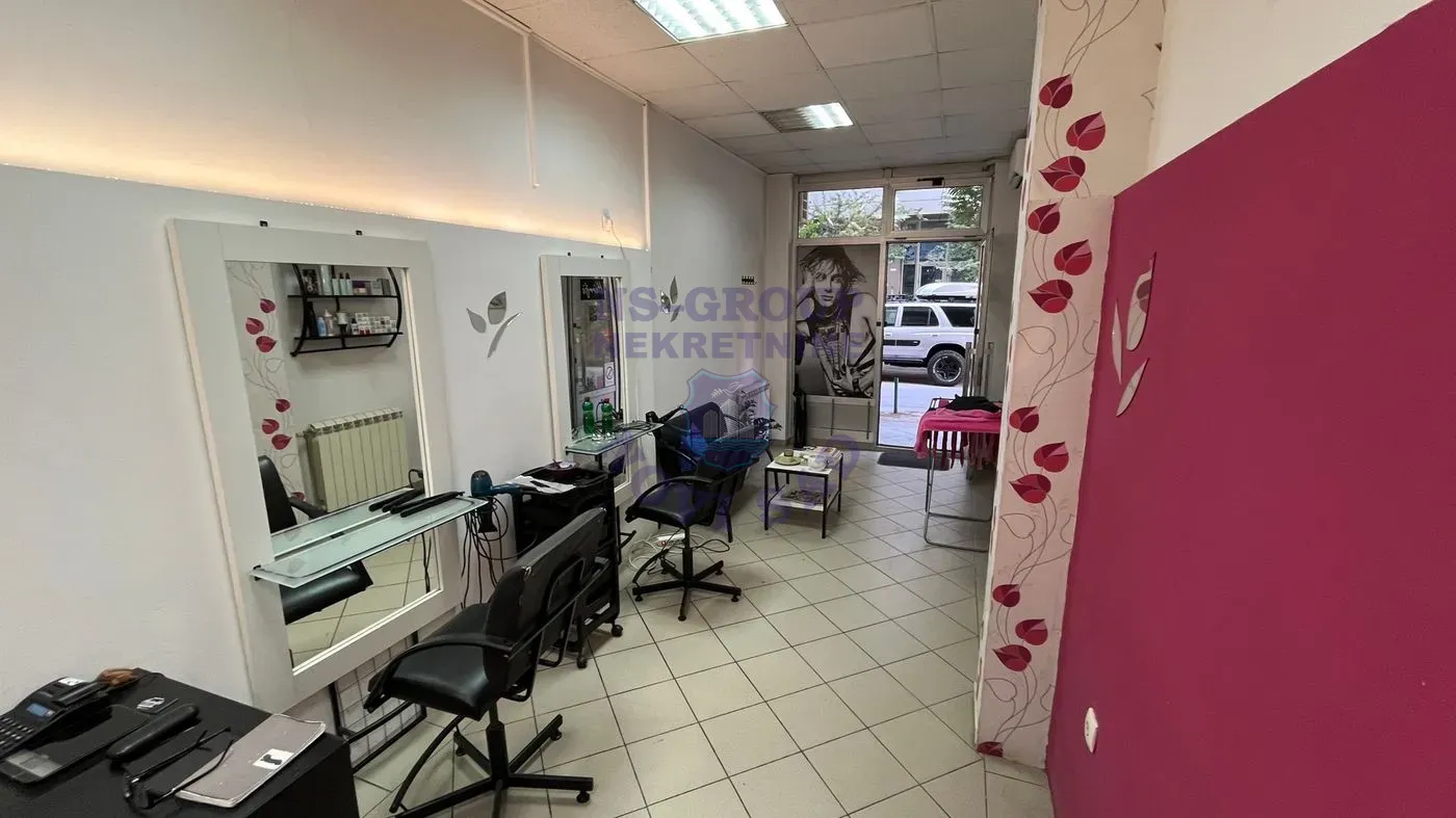 lokal na prodaju Novi Sad 25m2 550887