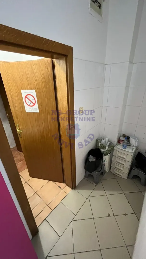 lokal na prodaju Novi Sad 25m2 550887