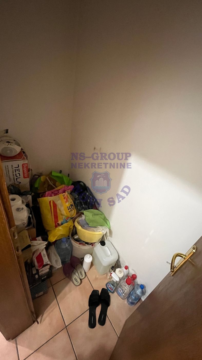 lokal na prodaju Novi Sad 25m2 550887
