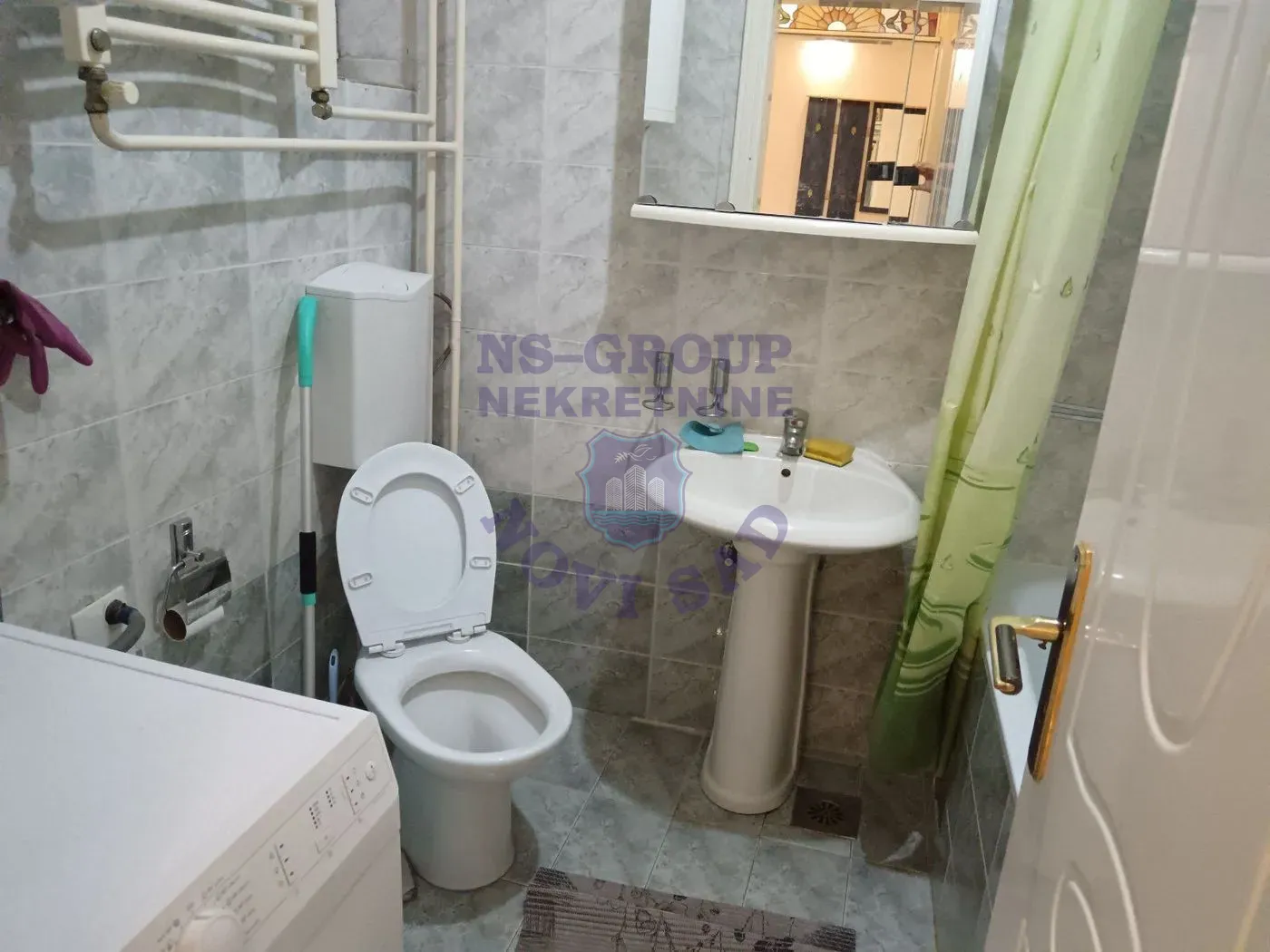 stan na prodaju Novi Sad 56m2 550113