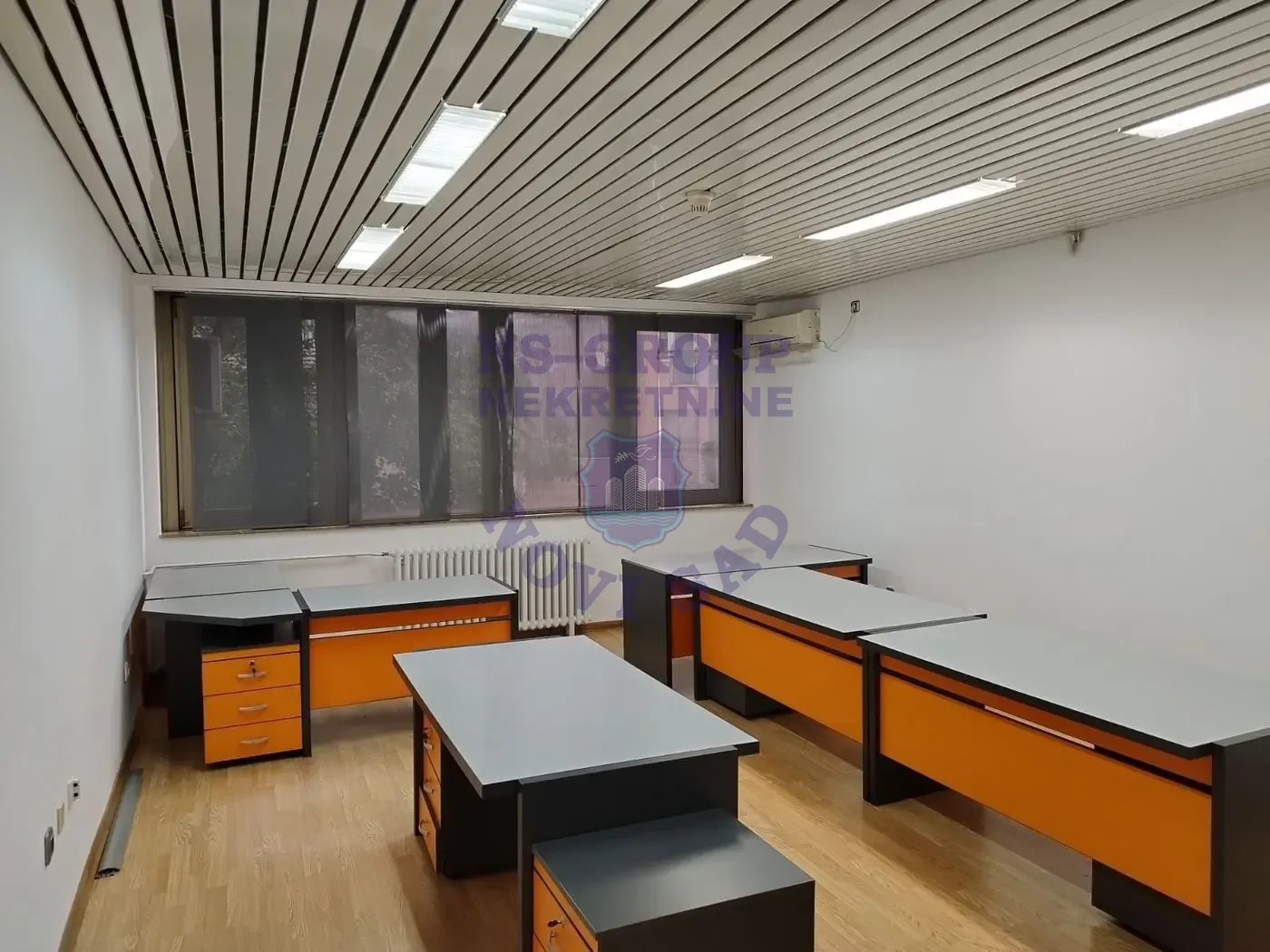 lokal na prodaju Novi Sad 270m2 552768