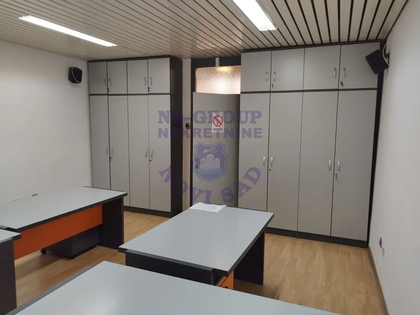 lokal na prodaju Novi Sad 270m2 552768