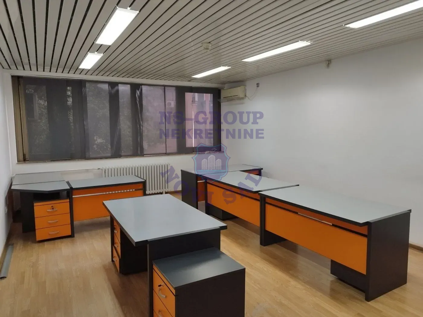 lokal na prodaju Novi Sad 270m2 552768