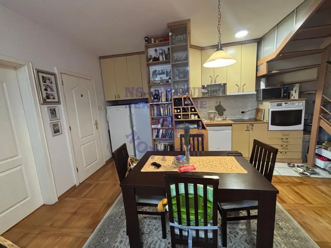 stan na prodaju Novi Sad 96m2 552907