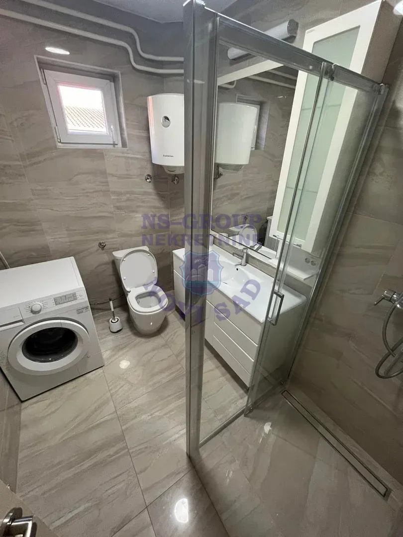 kuca na prodaju Novi Sad 248m2 552623