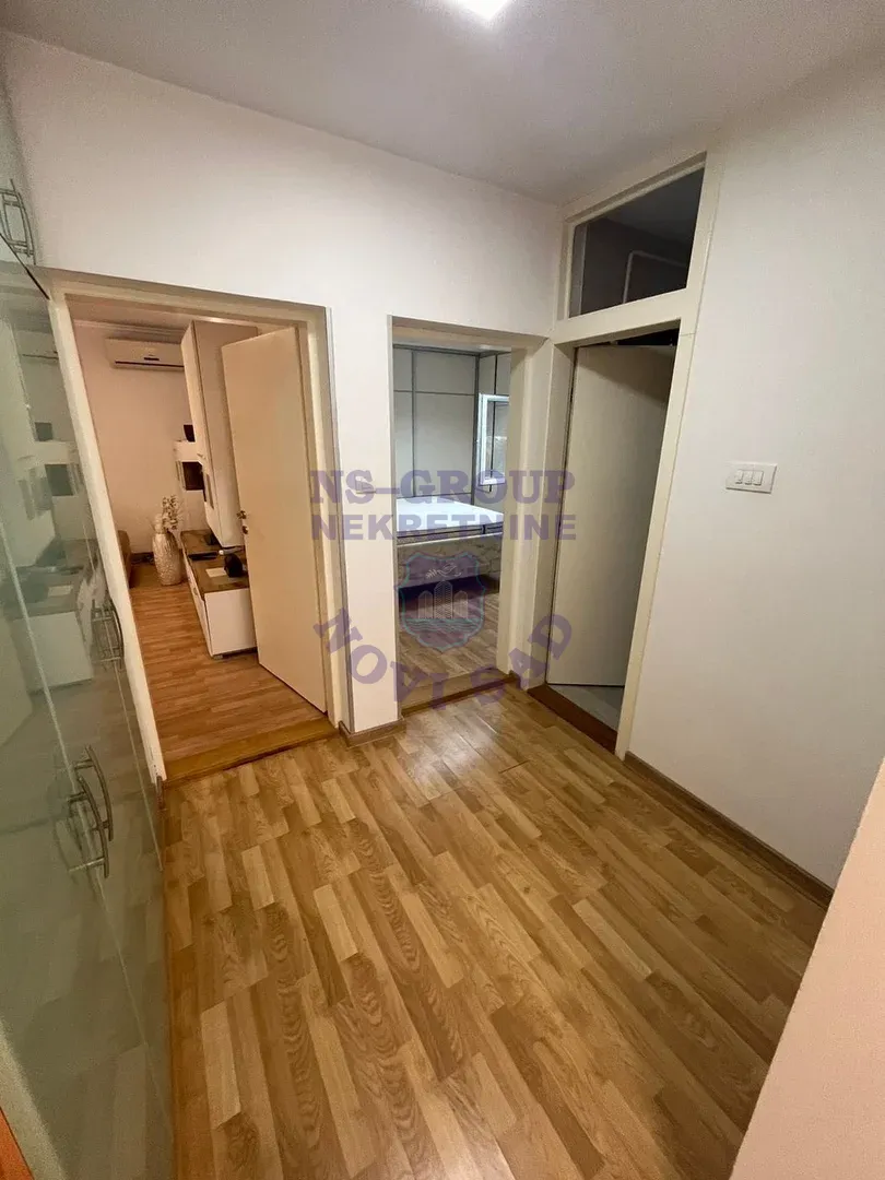 kuca na prodaju Novi Sad 248m2 552623