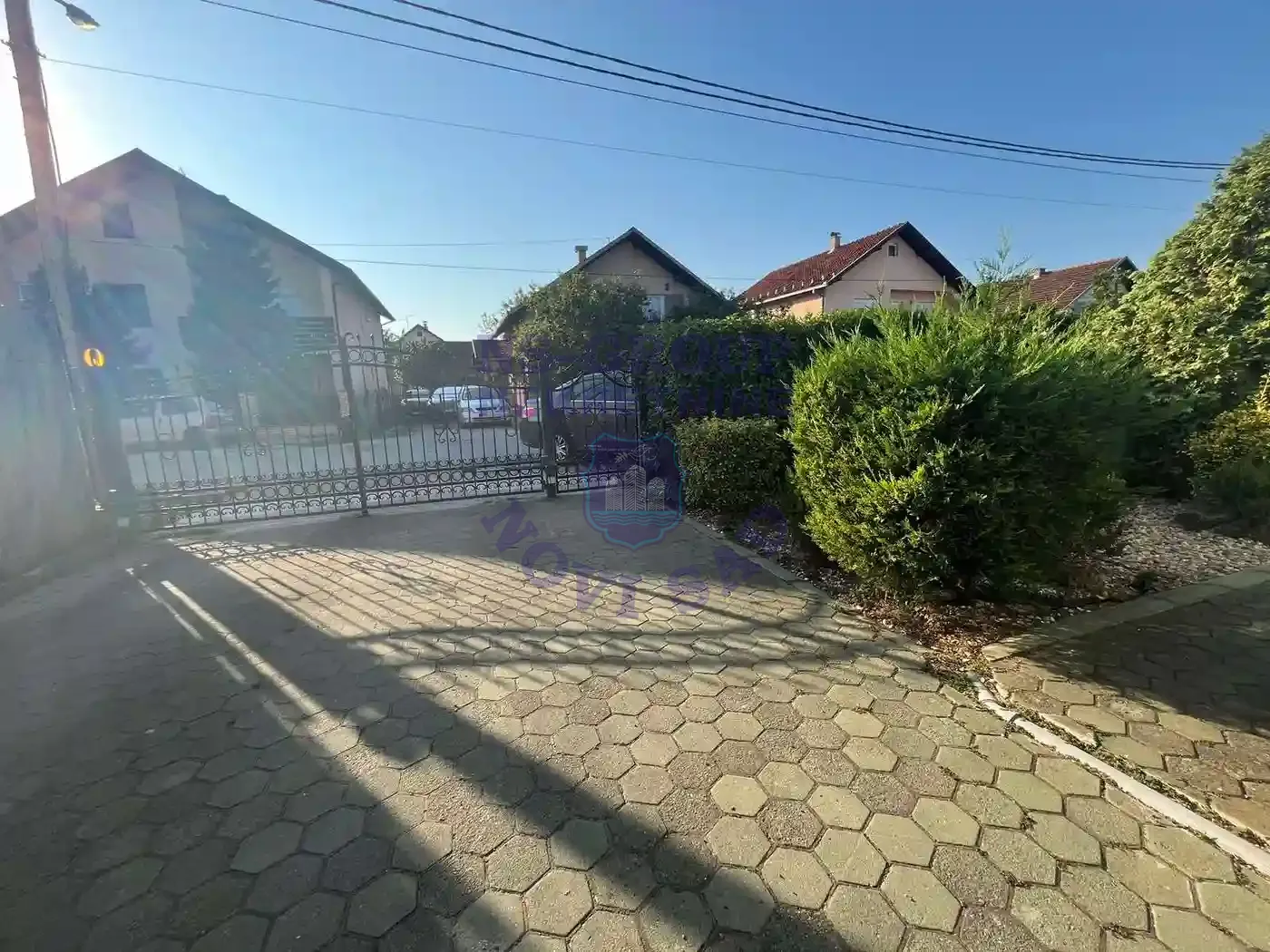 kuca na prodaju Novi Sad 248m2 552623