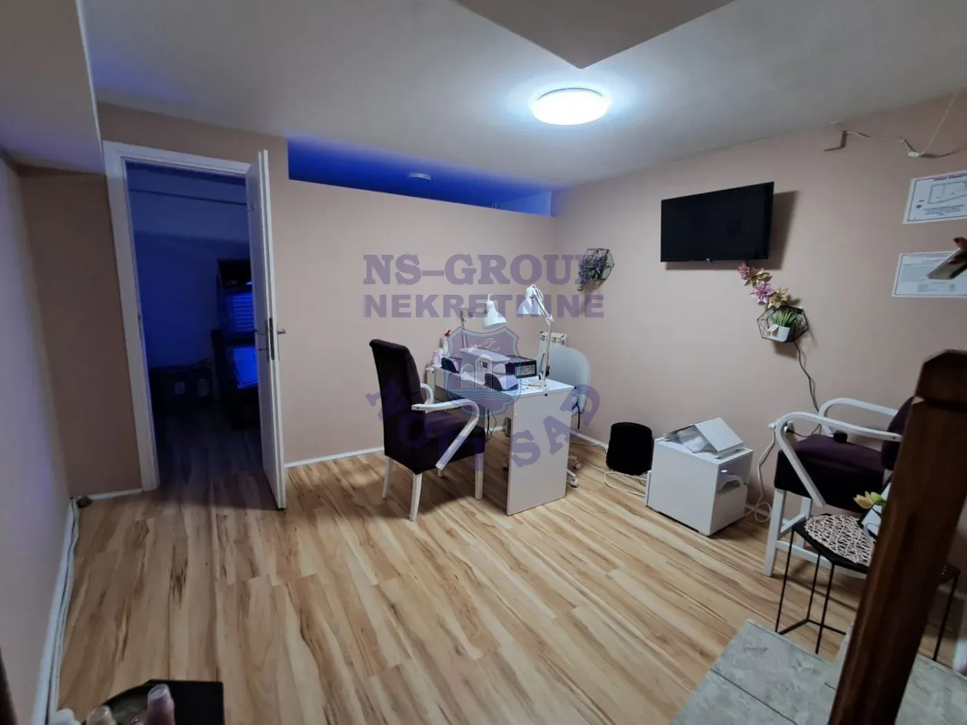 lokal na prodaju Novi Sad 46m2 553118