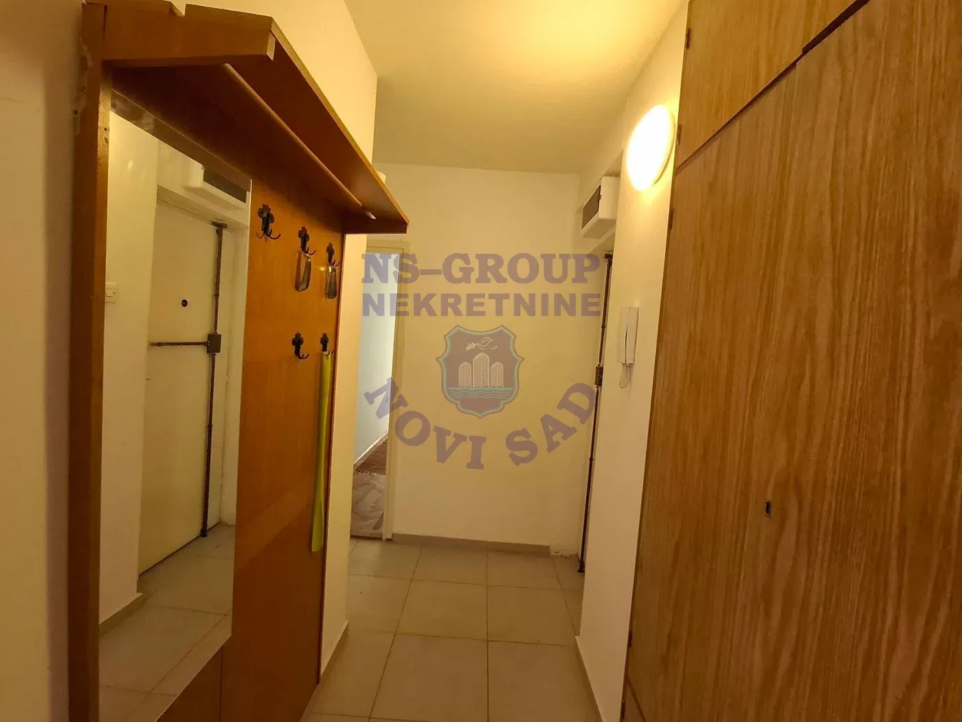 stan na prodaju Novi Sad 70m2 553065