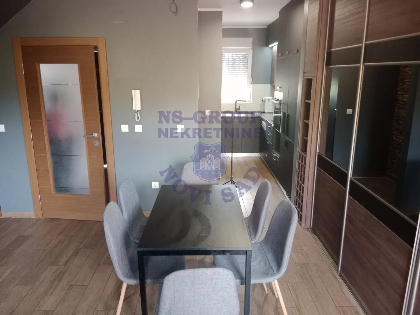 stan na prodaju Petrovaradin 73m2 553047