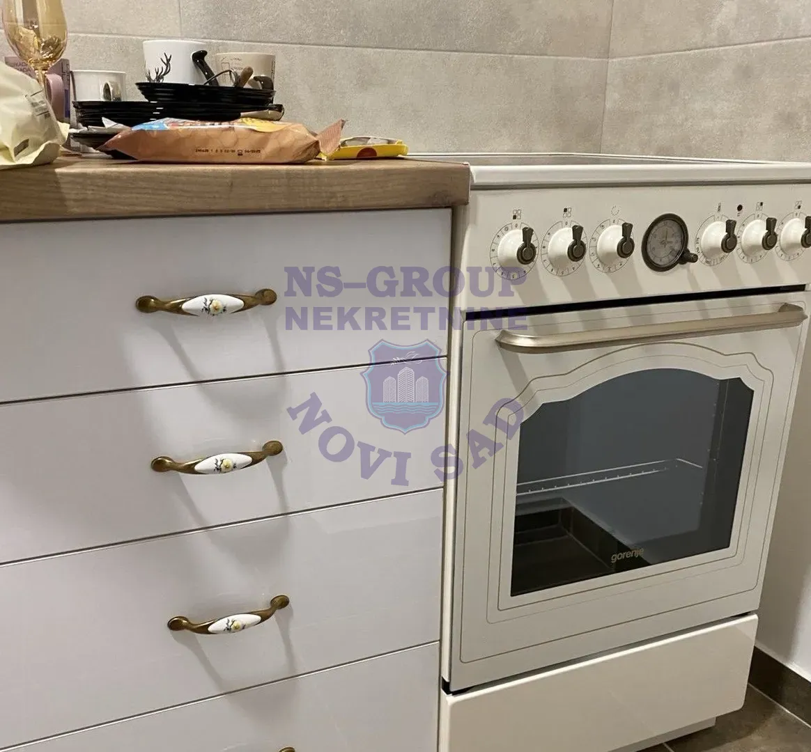 stan na prodaju Novi Sad 50m2 553192